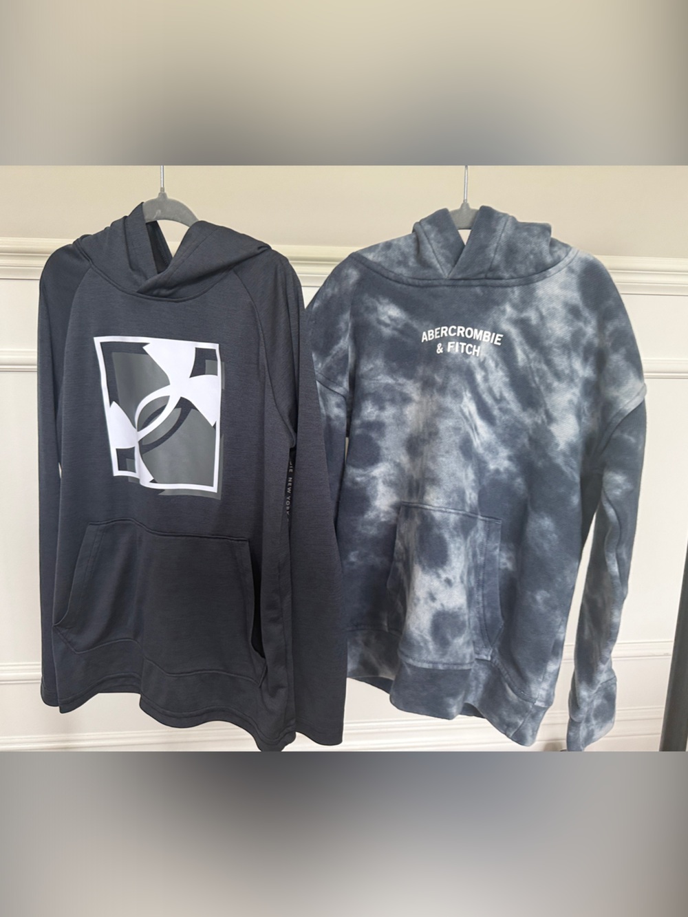 Boy Size Small (6/7) UA and A&F